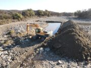 Avanzan con el encauzamiento del río Curtiembre en San Francisco del Monte de Oro