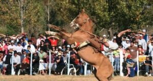 San Luis: La tradición gaucha vuelve a escena con el 2° Festival de Jineteada en La Esquina