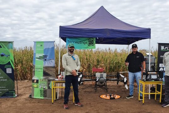 Tecnología de precisión en el aire: Fly-In apuesta a banderilleros satelitales para revolucionar las aplicaciones agrícolas