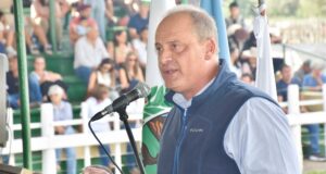 “Retenciones cero y un SENASA fuerte”: el duro mensaje de Javier Rotondo que marcó el pulso político de la Fiesta del Ternero