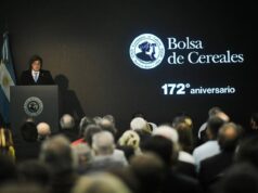 Milei anunció una baja de retenciones para trigo y cebada y prometió reducir las de la soja desde 2027