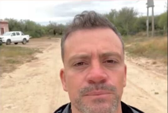 Denunció un mes sin agua en parajes de Belgrano y fue intimado por la Policía para que dejara de reclamar