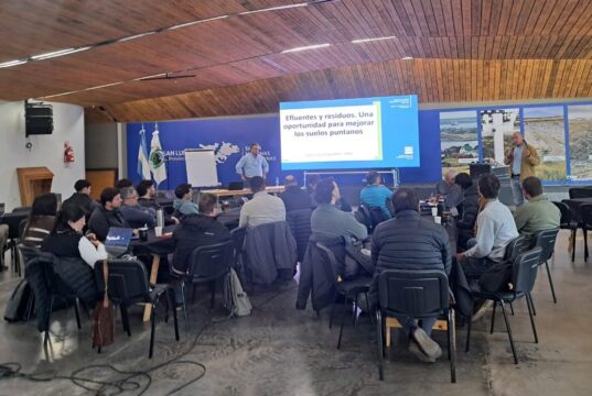 INTA y el Ministerio de Desarrollo Productivo acercaron herramientas para potenciar la producción de maíz