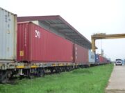 San Luis despachó alfalfa a Brasil y movilizó 397 toneladas de maní para exportación